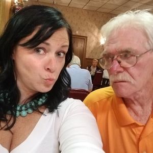 Meet your Posher, Leigh